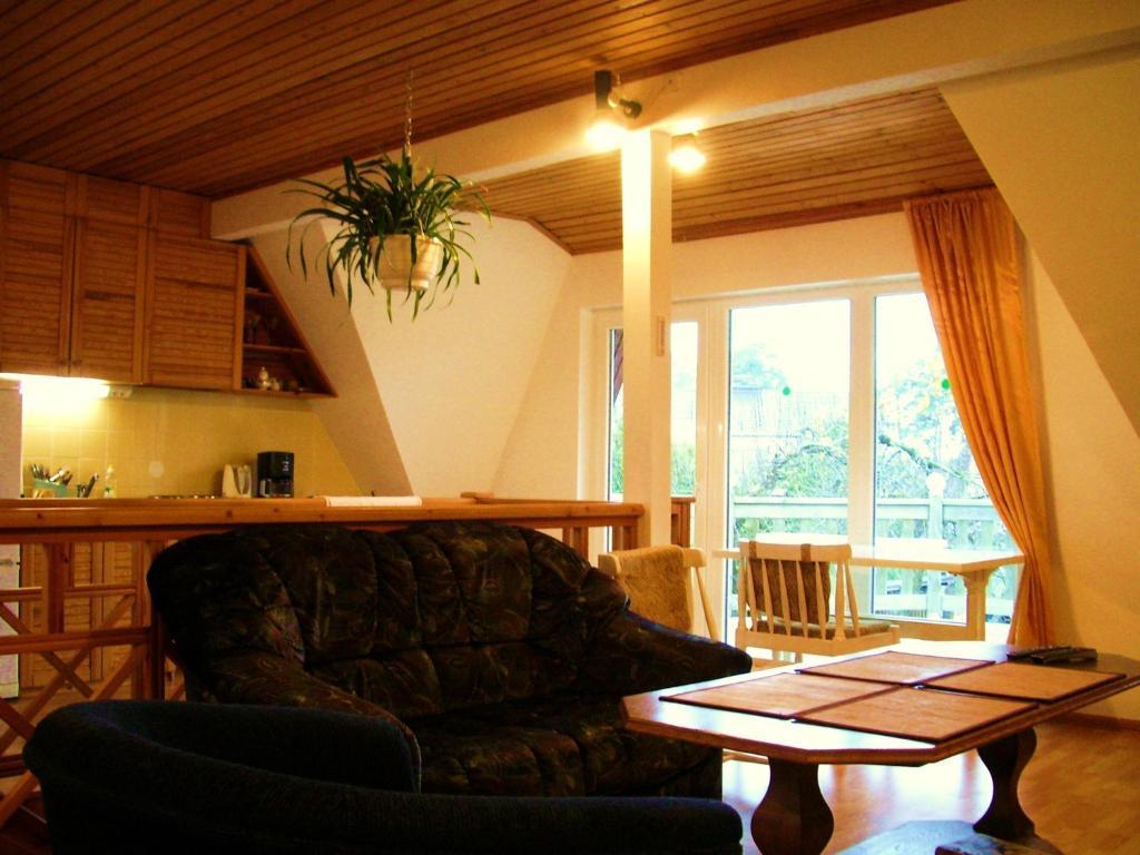Maenni Guesthouse Хаапсалу Номер фото
